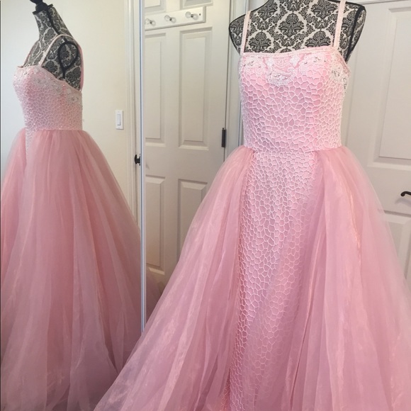 Sherri Hill Dresses & Skirts - Sherri Hill Dress 50952 blush/ivory